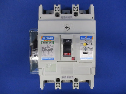 漏電遮断器 3P225A 100/440V 100/200/500ｍA ZE250-SF3P225A