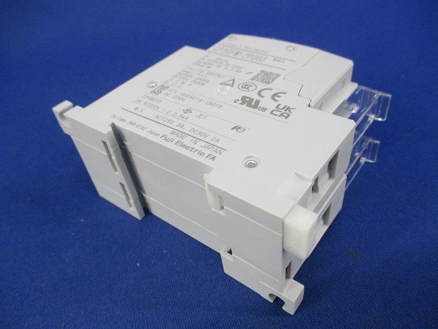サーキットプロテクタ 2P3A CP30FM-2P003