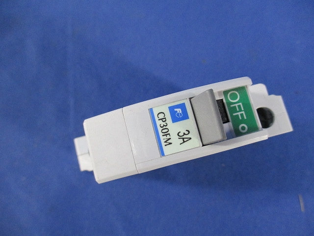 サーキットプロテクタ3A CP30FM-1P003