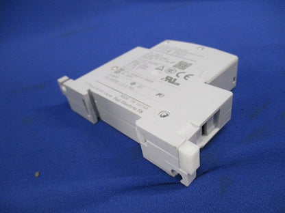 サーキットプロテクタ15A CP30FM-1P015