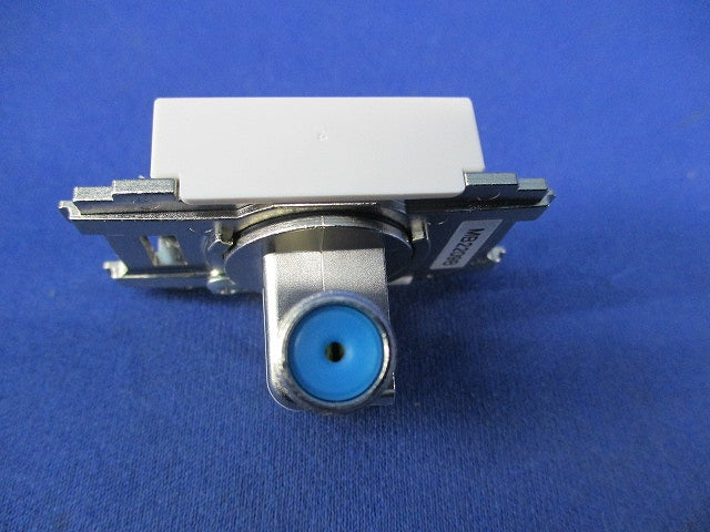 埋込小型高シールドテレビ端子 MB2209B
