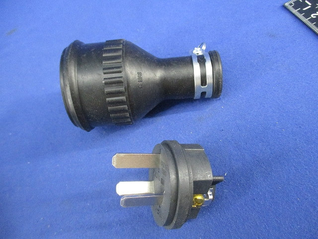 3P15A防水ゴムキャップ(2個入) WF7315