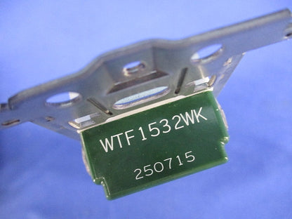 埋込アースターミナル付ダブルコンセント(5個入) WTF1532WK