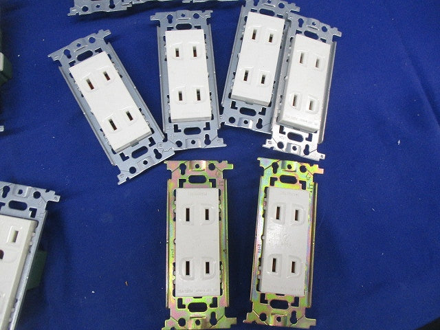 埋込コンセントセット(混在36個入)(キズ・汚れ有)(ジャンク品)National WN1302他