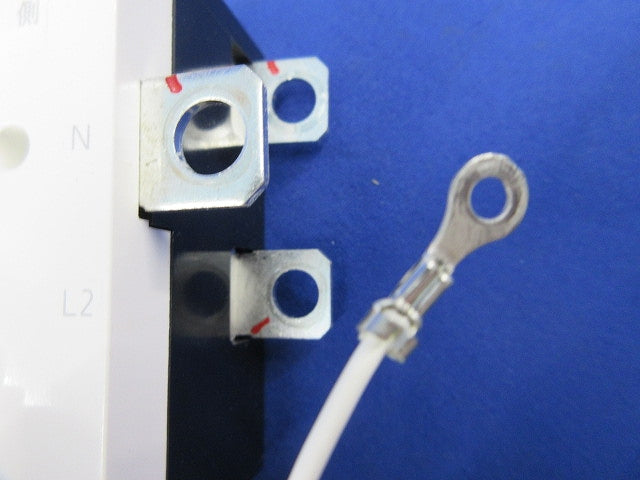 主幹用漏電ブレーカ3P2E100A(単3中性線欠相保護付)(箱違い) BJF3100325