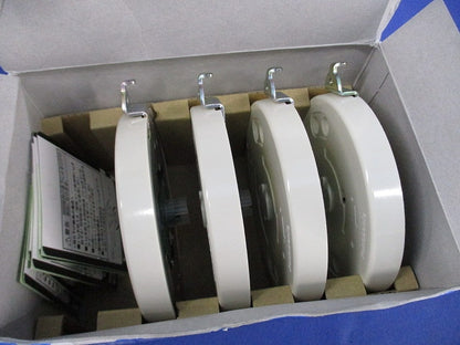 引掛露出ローゼット(4個入)(ミルキーホワイト) WG6130W