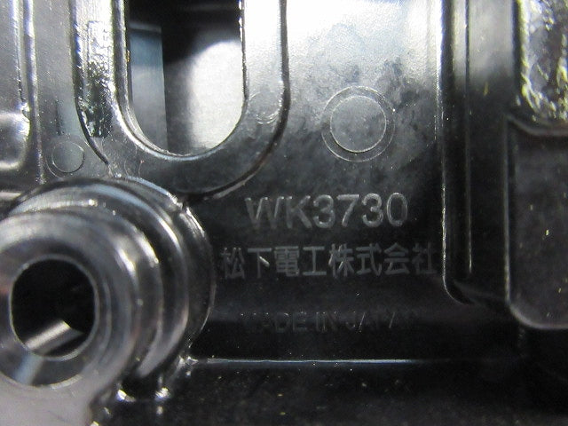 小型接地2P30A角型コンセント(5個入)黒 National WK3730