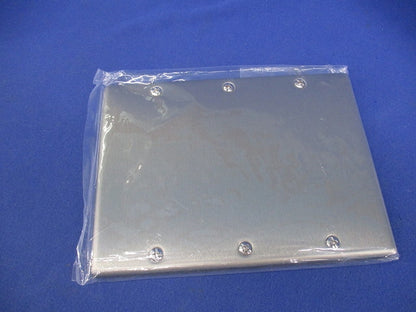 新金属カバープレート3連(取付枠付)(2枚入) WN7593