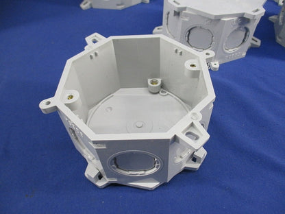 埋込用八角コンクリートボックス(9個入) 8CB5Z