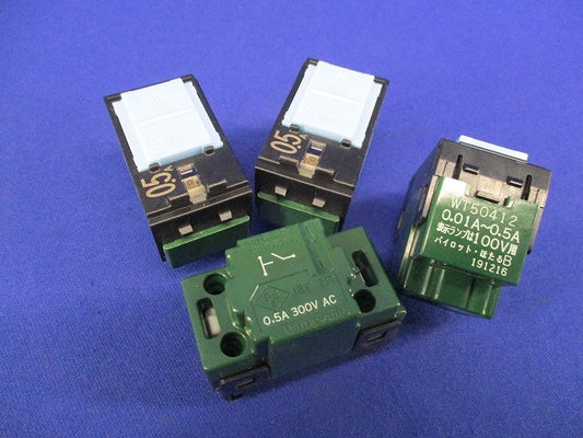 埋込パイロット・ほたるスイッチB 片切(4個入) WT50412