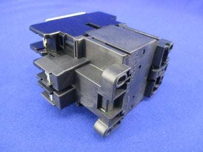 電磁接触器(未使用品) SC-4-0