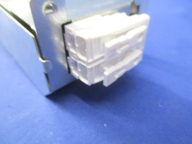 LED高気密床埋込器具φ75 AD40473L-A