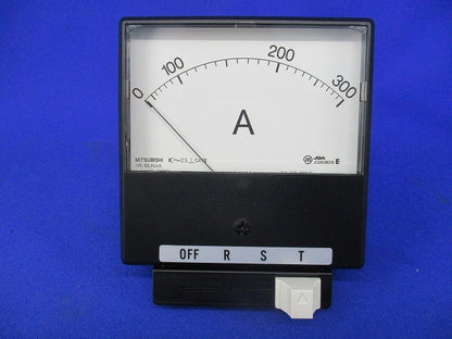 指示電気計器0-300A  YR-10UNAA