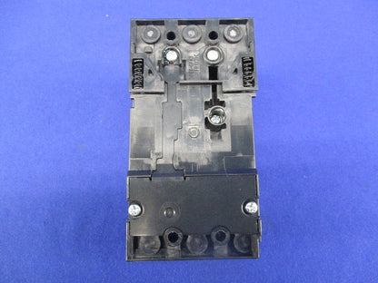 漏電ブレーカ3P3E30A NV32-CVF