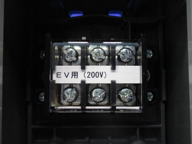 EV・PHEV充電屋外コンセント用露出ボックス WK98011