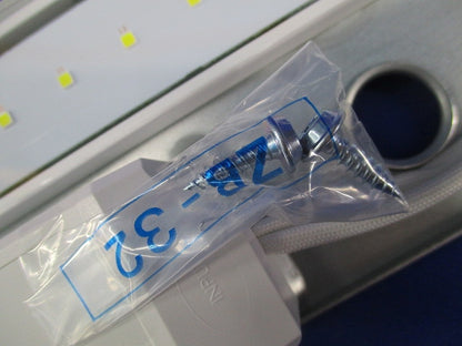 LEDキッチンライト(昼白色) OB255165R