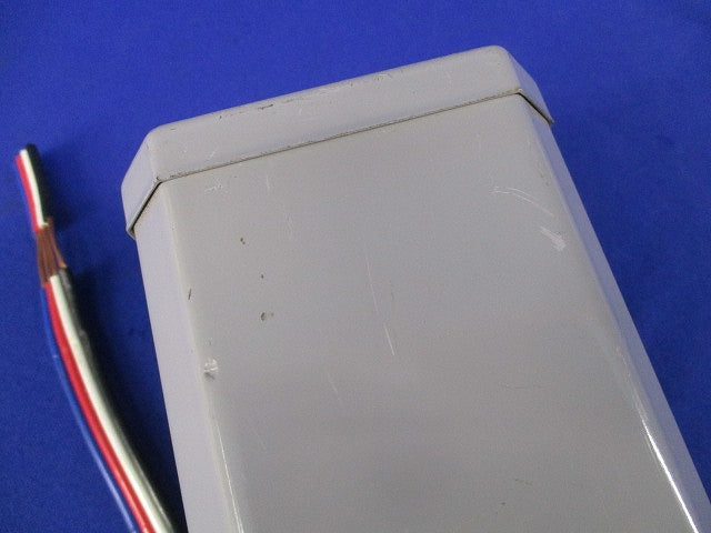 水銀灯安定器200V50Hz400W用(キズ・汚れ有) H4CC2A352