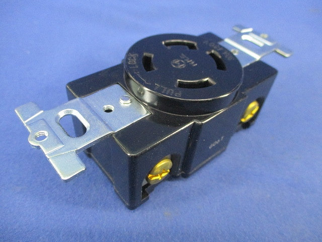 3P30A引掛埋込コンセント(3個入) MH2880