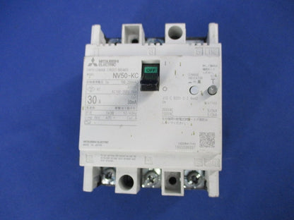 漏電遮断器3P3E30A(ジャンク品) NV50-KC