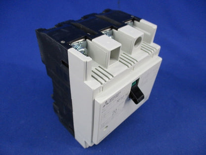 ノーヒューズ遮断器 3P3E20A NF50-KC