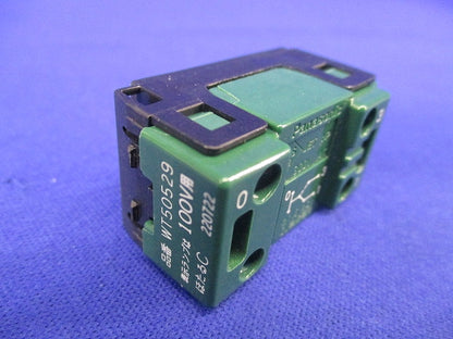 埋込ほたるスイッチC(3個入) WT50529