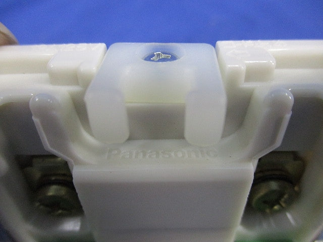 家具用コンセント(4個入)(白) WF2050W