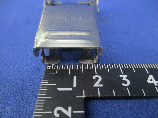 締付金具(13個入) ES 24