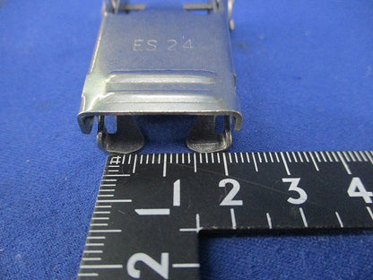 締付金具(13個入) ES 24