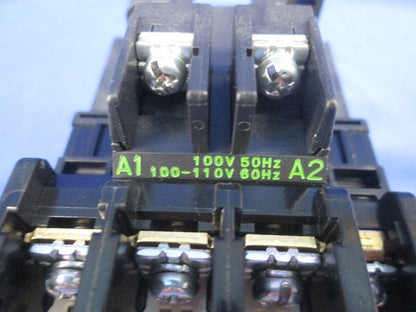 電磁接触器100V SC-4-1