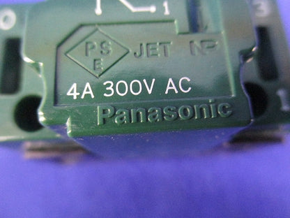 埋込パイロット･ホタルスイッチC(3路)(2個入) WT5042