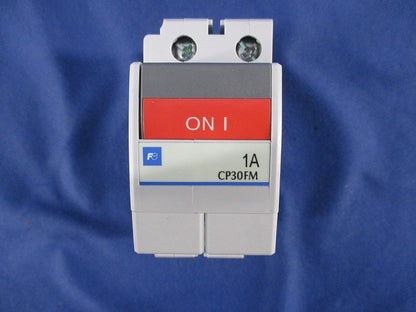 サーキットプロテクタ2P1A CP30FM-2P001