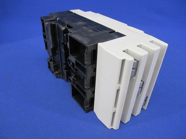漏電ブレーカ 3P30A30mA AC100-200V APタイプ NV50-KC3P30A30mA