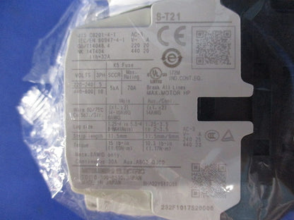 電磁接触器 AC200V 2a2b S-T21AC200V
