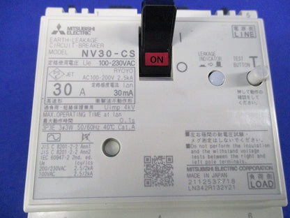 漏電遮断器3P3E30A NV30-CS