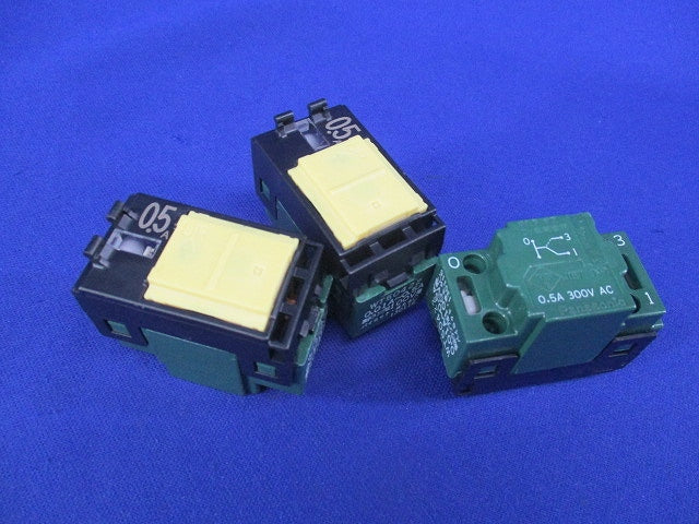 埋込パイロット・ほたるスイッチC(3路)(3個入) WT50422