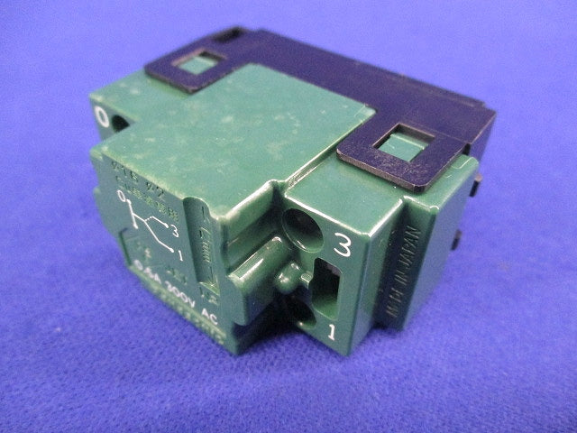 埋込パイロット・ほたるスイッチC(3路)(3個入) WT50422