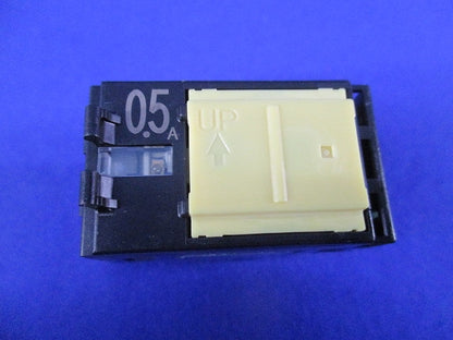 埋込パイロット・ほたるスイッチC(3路)(3個入) WT50422