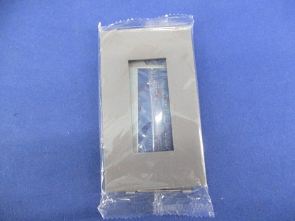 NKシリーズプレート 1連用 3口(ソリットグレー)(8枚入) NKP-3UF