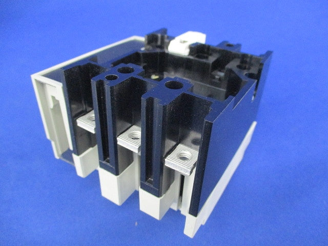 漏電遮断器3P30E30A NV30-FA