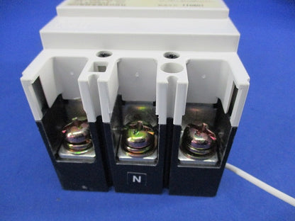ノーヒューズブレーカ3P2E75A(単三中性線欠相保護付)(ジャンク品) NB103-75TLA