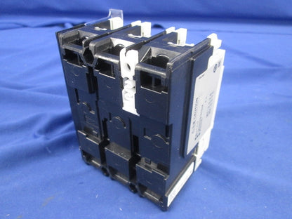 サーキットブレーカ3P100A EW100AAG
