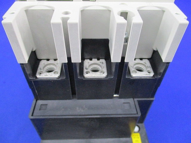 漏電遮断器3P3E20A NV125-SV