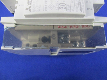 漏電遮断器3P30E30A NV30-FA