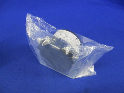 低圧計器用変流器 一次巻線付 CC3P1-0105