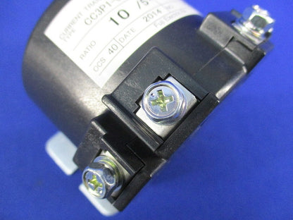 低圧計器用変流器 一次巻線付 CC3P1-0105