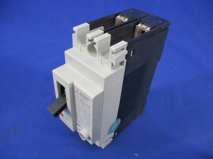 漏電遮断器2P2E15A NV32-SVF
