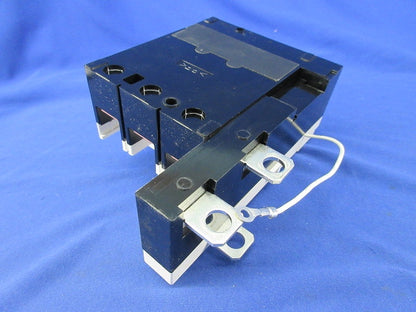 主幹用漏電ブレーカ ABF型3P2E40A(単3中性線欠相保護付) BJF340325