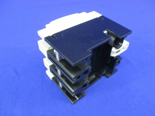 漏電遮断器3P30E5A NV30-FA