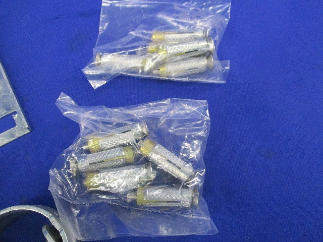 サドルエース(亜鉛)(9個入) SA-28Z