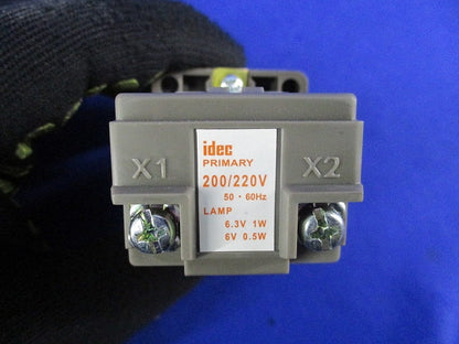 φ30 丸形LED照光パイロットライト(AC200/220V・緑) APN126DNG